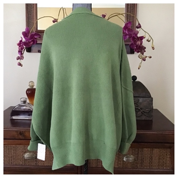 Free People Easy Street Tunic Sweater. - Picture 5 of 7